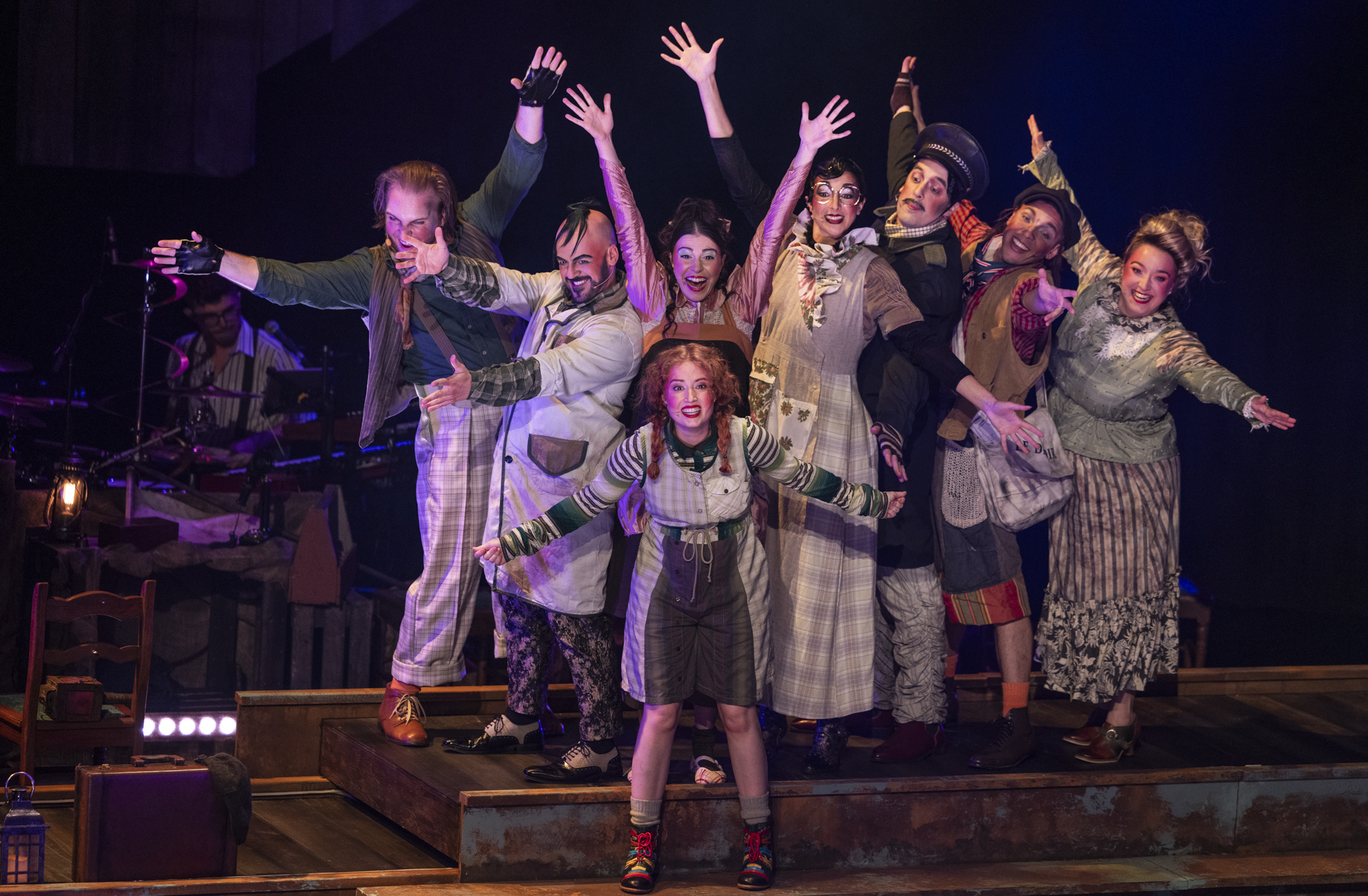 Page 26 La géante photo ANNIE DYOTTE