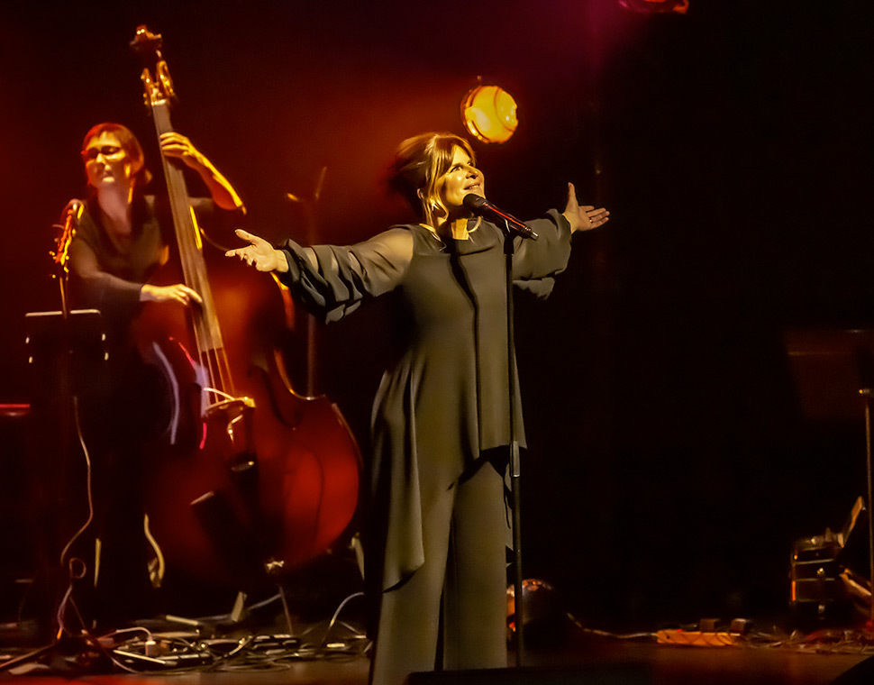 Guylaine tremblay se raconter avec les mots de deschamps